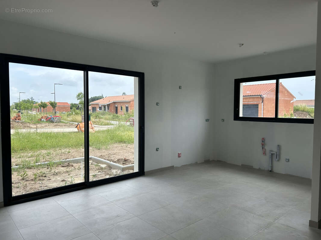 Maison à SAINTE-BAZEILLE