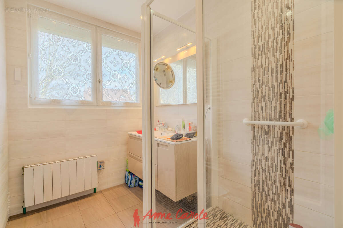 Maison à JOINVILLE-LE-PONT