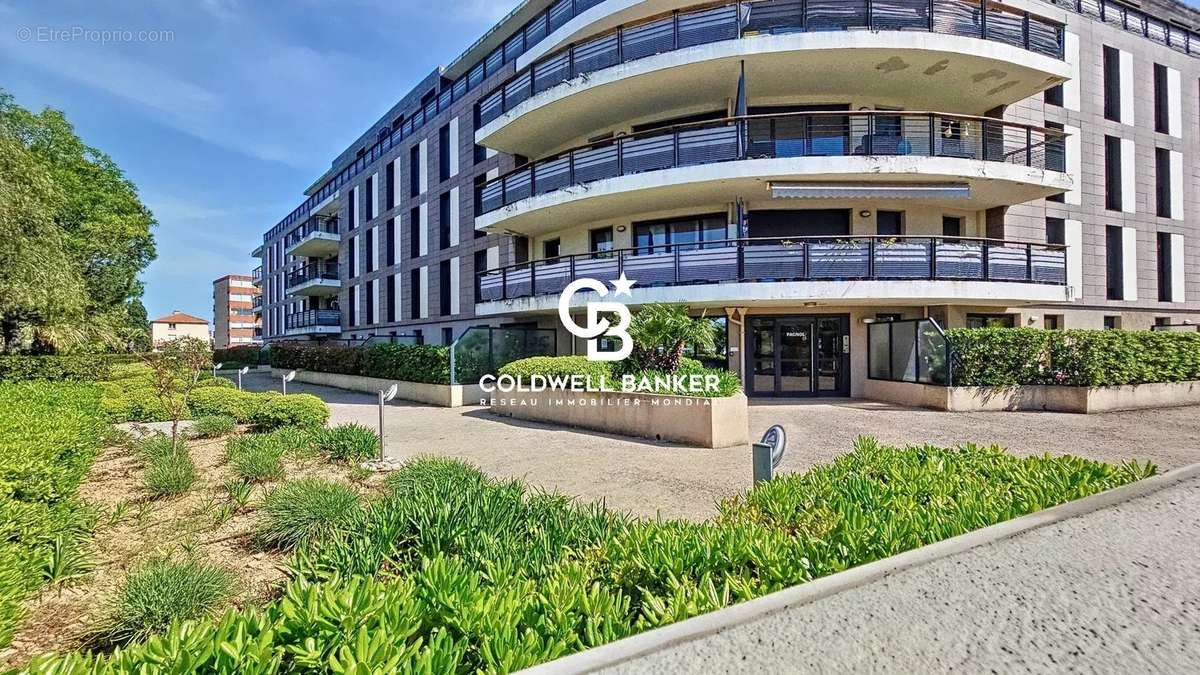 Appartement à FREJUS