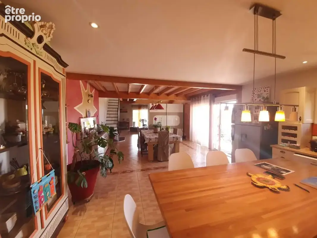 Maison 4 pièces 155 m² à vendre à Saint-Saturnin (16290) - photo 159