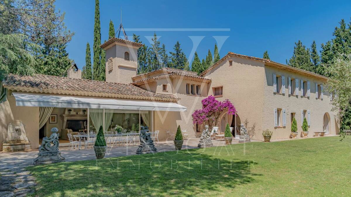 Maison à AURIBEAU-SUR-SIAGNE