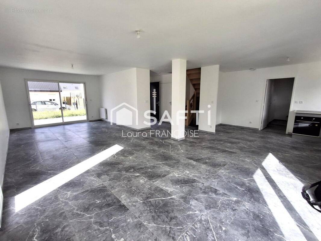 Photo 1 - Maison à BRETTEVILLE-SUR-LAIZE