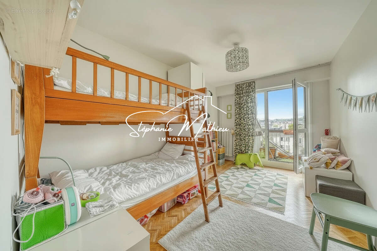 Appartement à RUEIL-MALMAISON