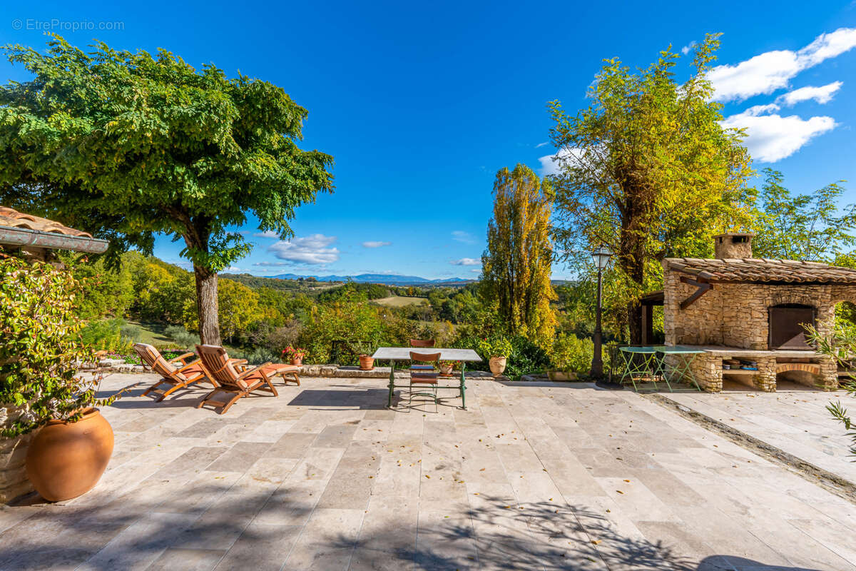 Maison à FORCALQUIER