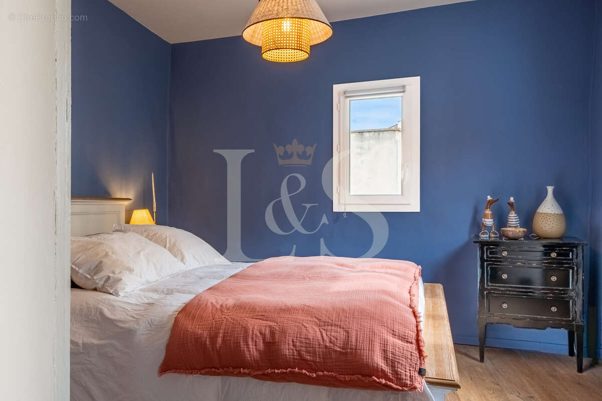 Au cœur du prestigieux village de Gigondas, charmante maison de village entièrement restaurée avec goût - photo 15