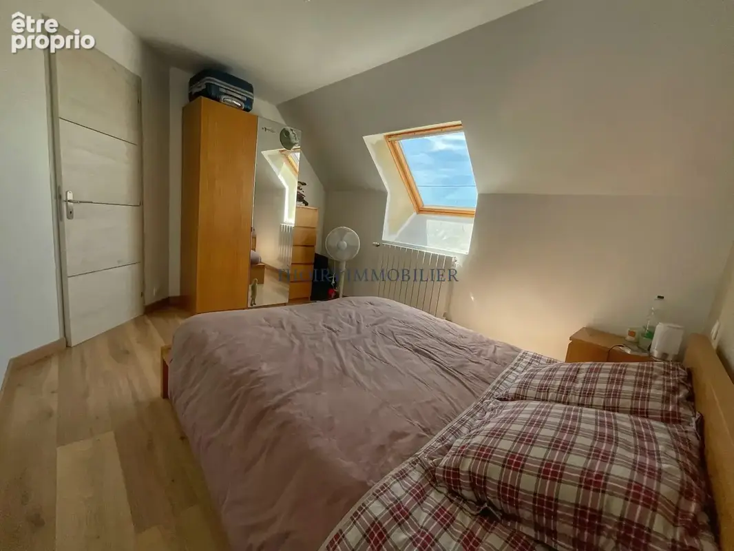 LONGNES, Maison traditionnelle de 123 m2 habitables  avec sous-sol total sur 782 m2 de terrain - photo 8