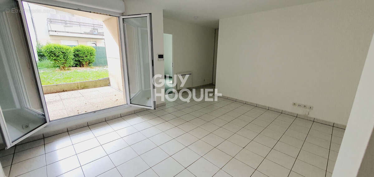 Appartement à MONTLHERY