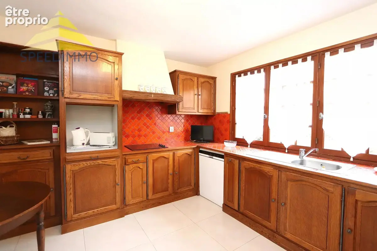Maison individuelle 6 pièces à Mandres-les-Roses - photo 5