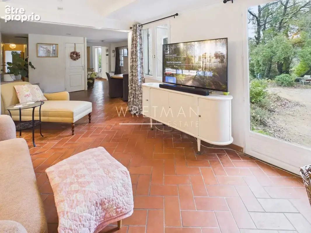 Belle villa de plain-pied avec piscine - Salernes - photo 6