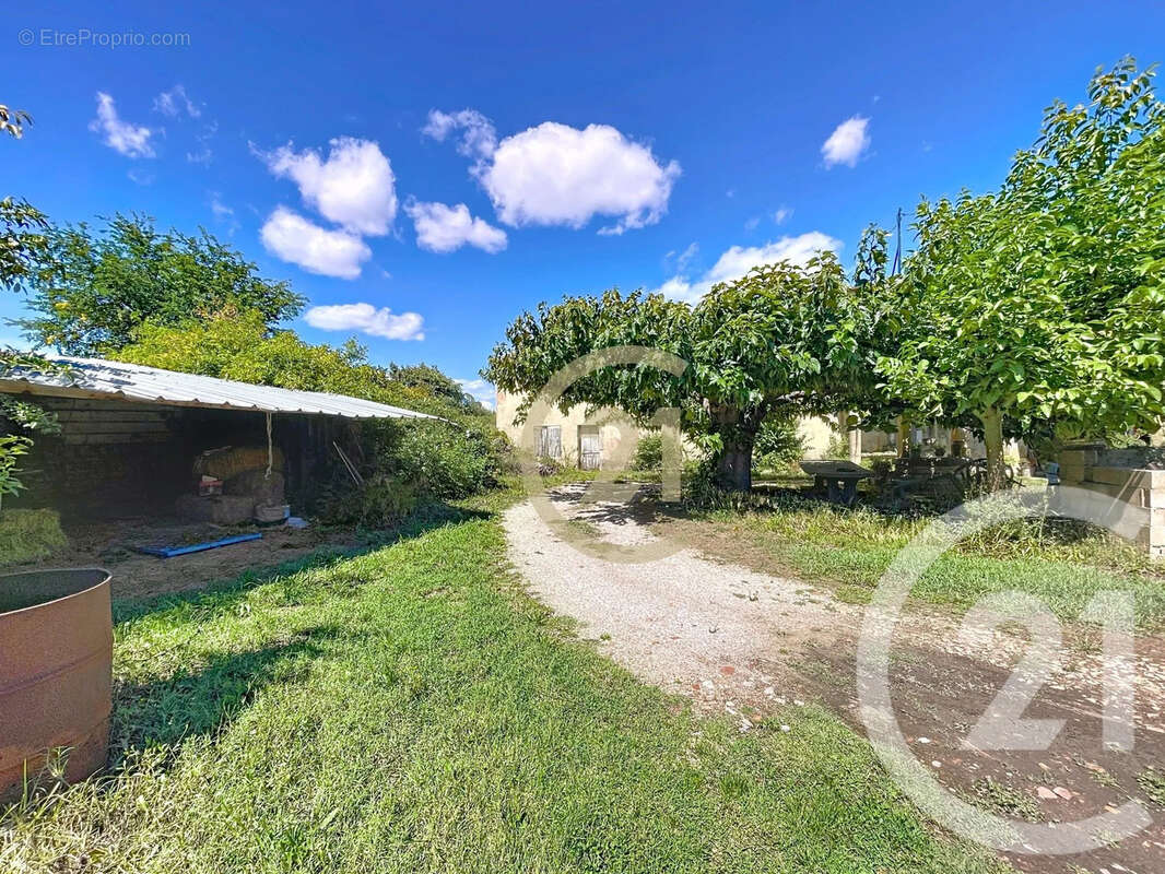 Maison à CASTILLON-DU-GARD