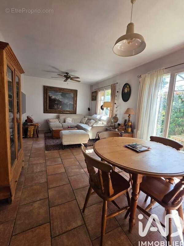 Photo 5 - Maison à SIX-FOURS-LES-PLAGES