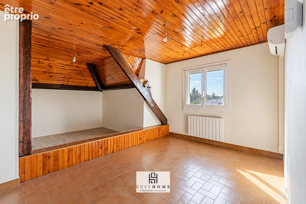 Maison familiale de 131 m² avec sous-sol et double garage - photo 13