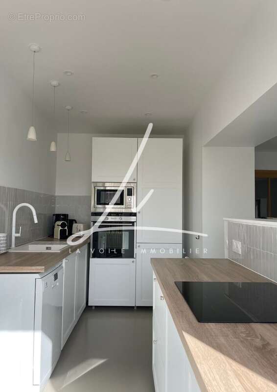 Maison à AGON-COUTAINVILLE