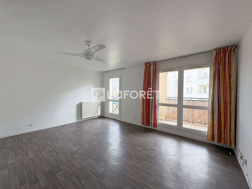 Appartement à JUVISY-SUR-ORGE