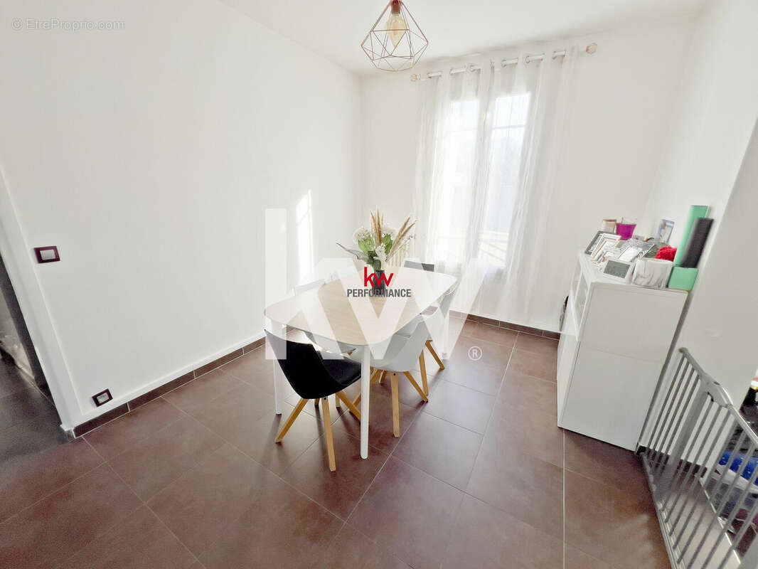 Maison 118 m² à Saint-Brice-Sous-Foret  - photo 5