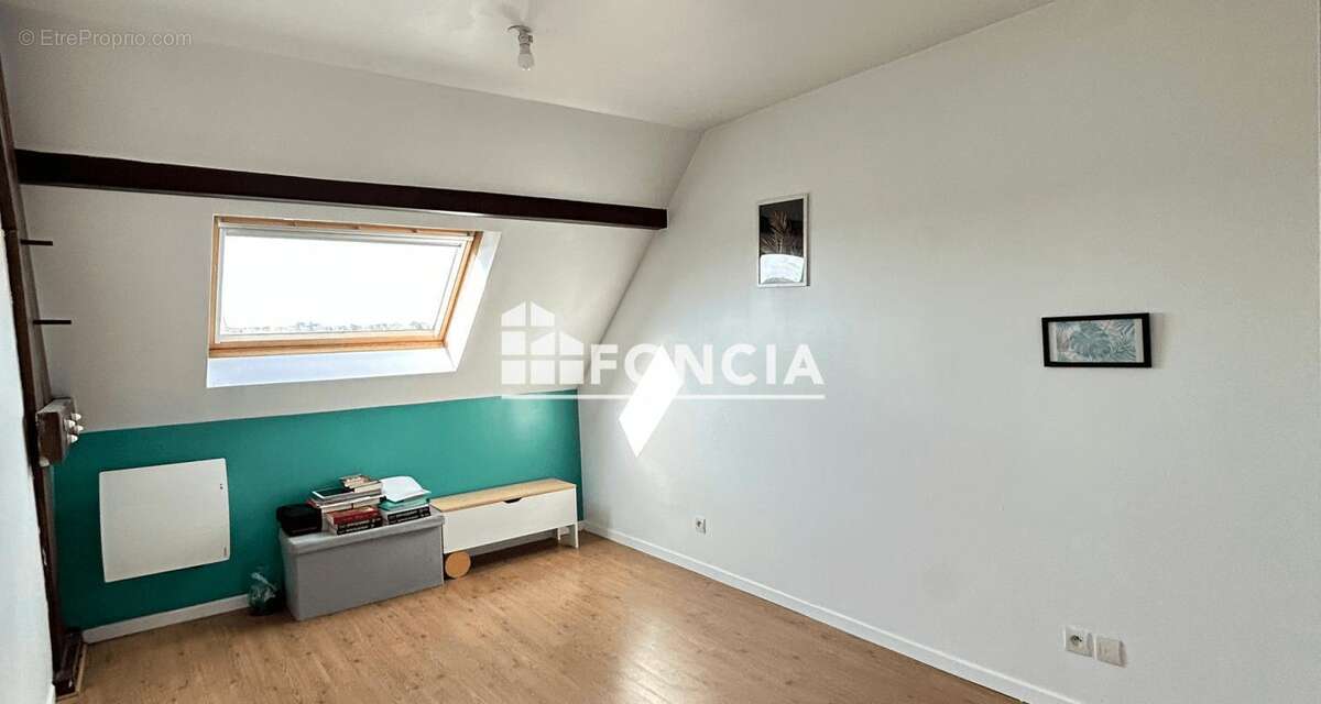 Appartement à CORBEIL-ESSONNES