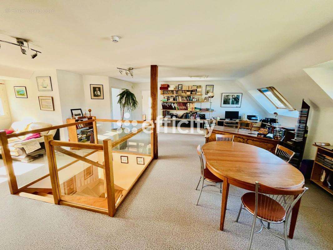 Maison à CLOHARS-CARNOET