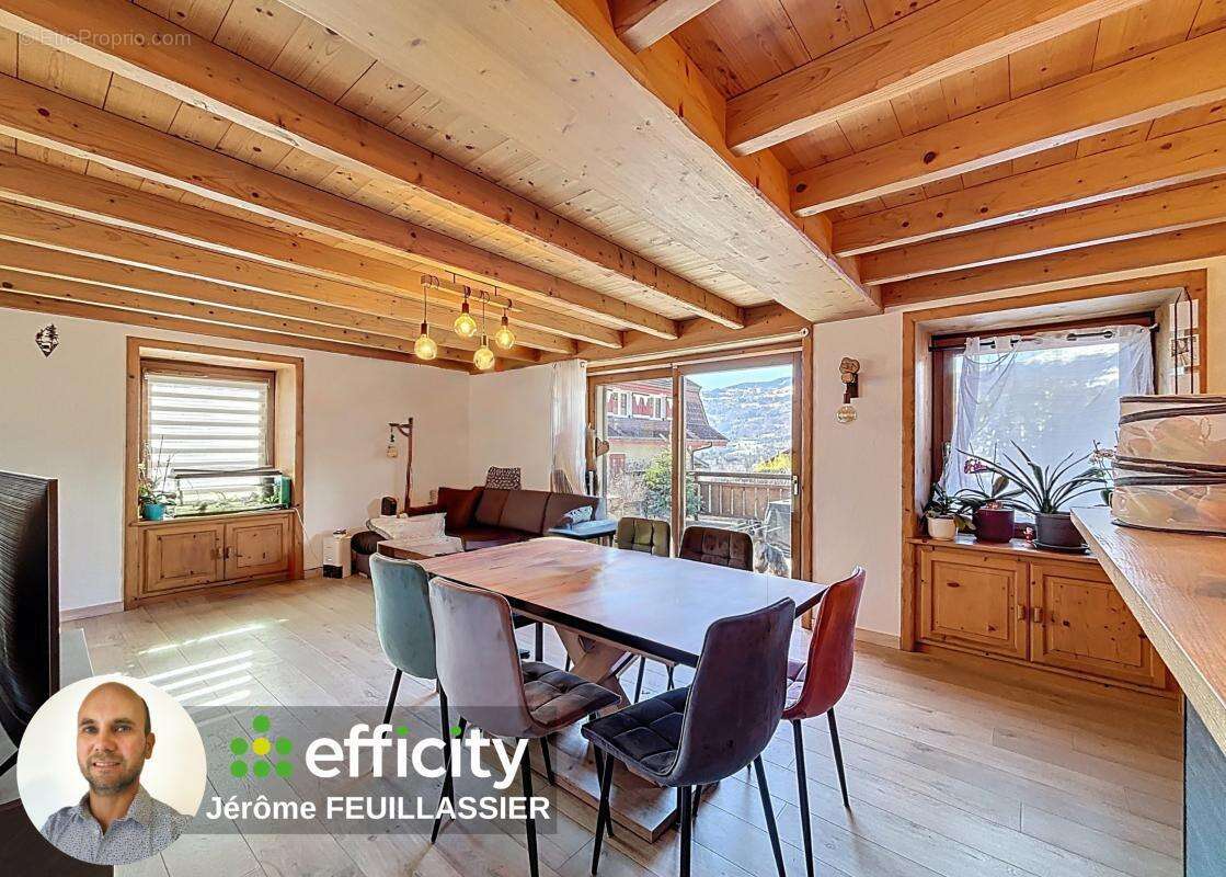 Appartement à SALLANCHES