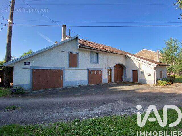 Photo 1 - Maison à SAINT-MAURICE-COLOMBIER