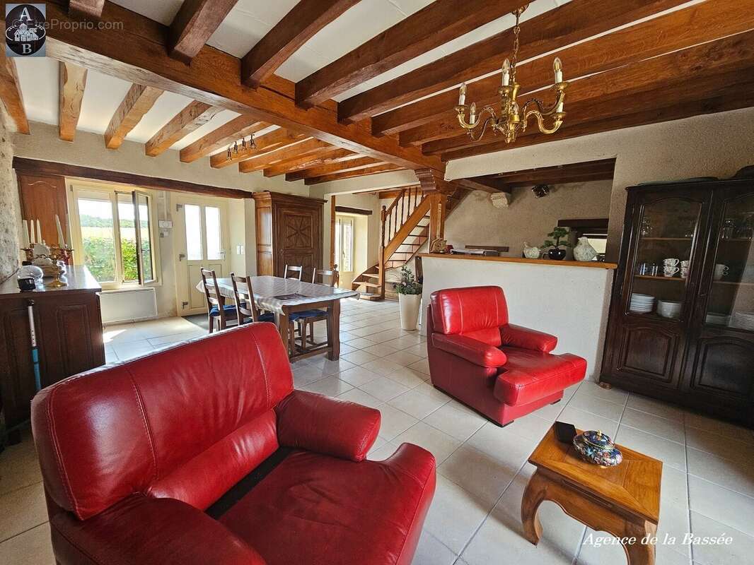 Maison 110 m² à Provins  - photo 5
