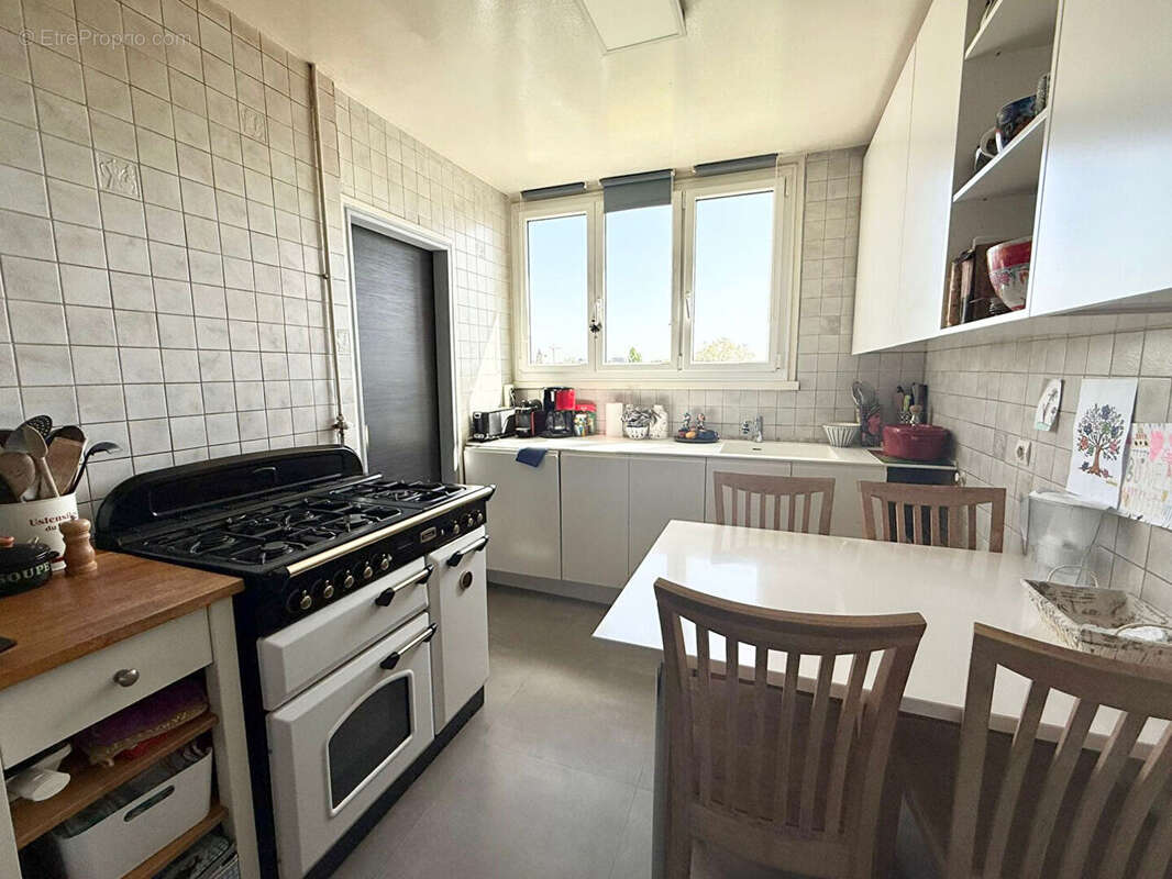 Appartement à NANTERRE