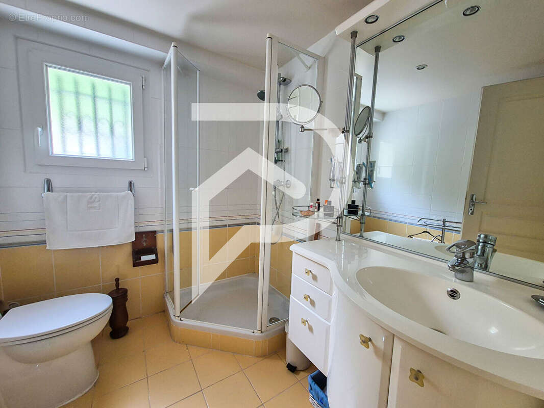 Maison à BOISSETTES