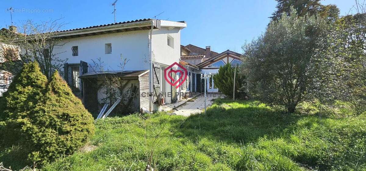 Maison à ARTIGAT