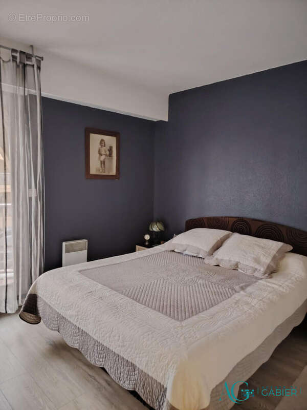 Appartement à HYERES