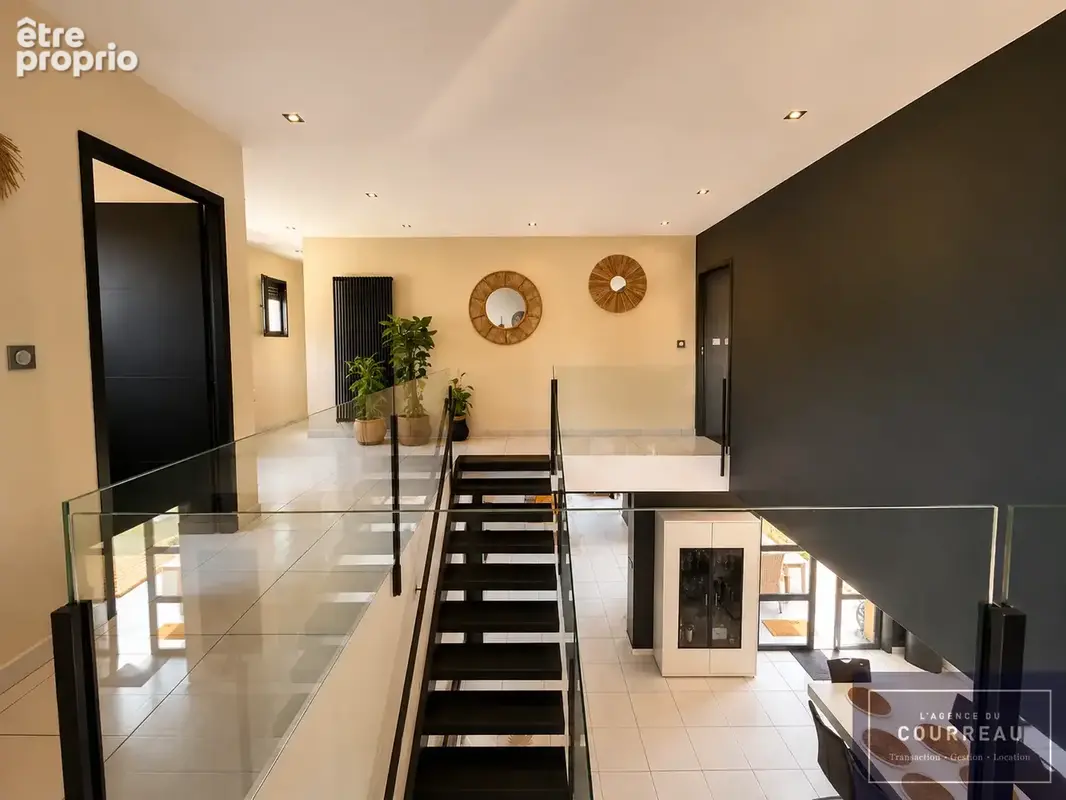 Maison F6 de 266 m2 sur une parcelle de 1 000 m2 - photo 34