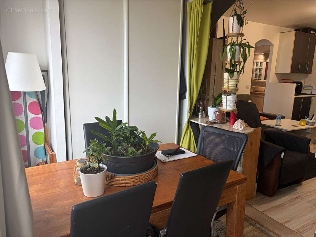 À vendre - Appartement 2 pièces de 45 m² - Porto-Vecchio - photo 7