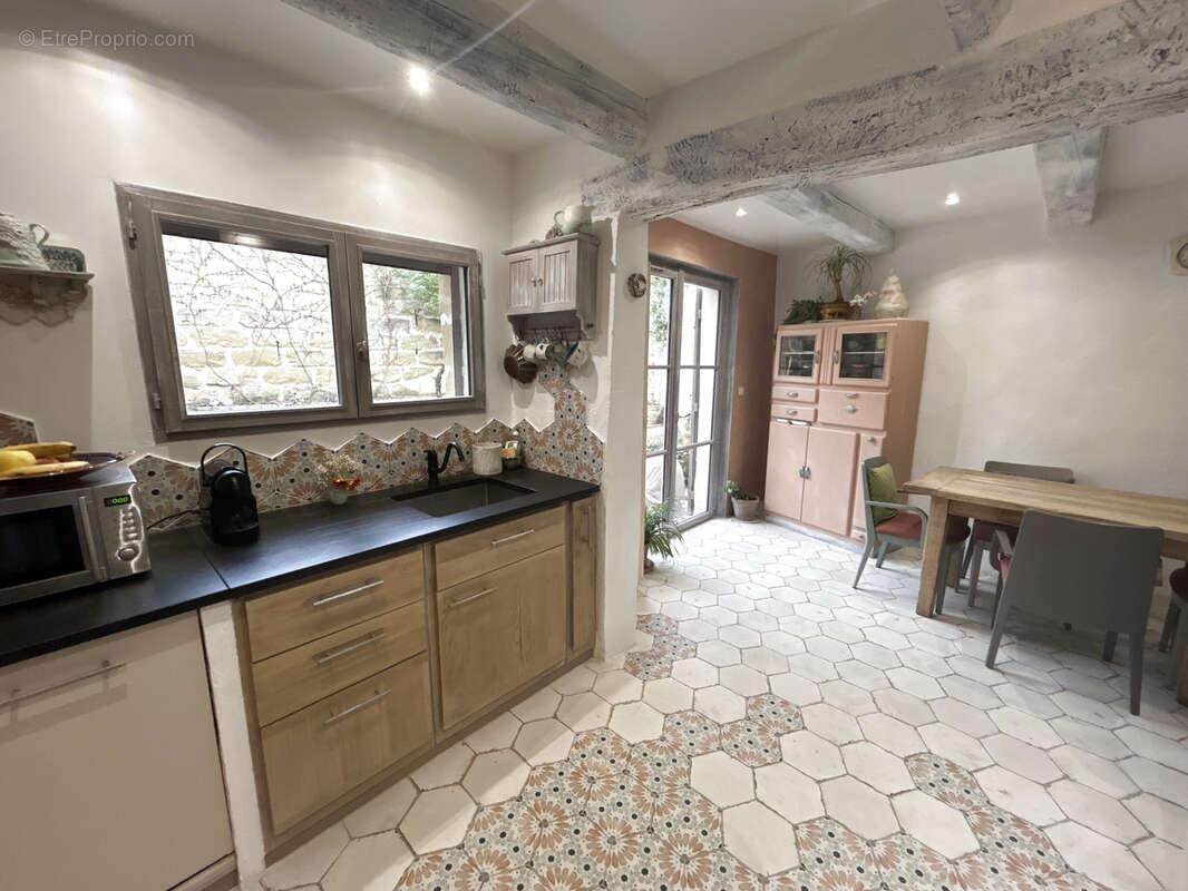 Maison à SAINT-QUENTIN-LA-POTERIE