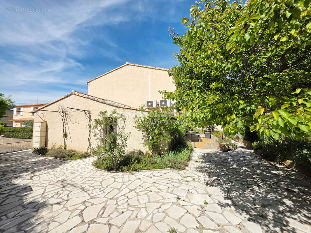 Maison à MIRAMAS