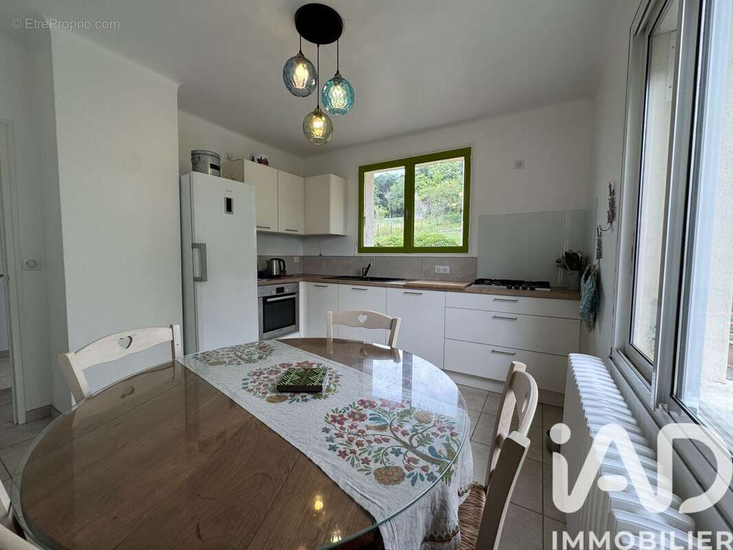 Maison 80 m² à Baillou  - photo 2