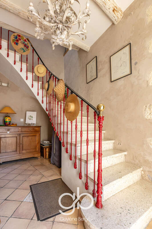 Maison à MAUGUIO