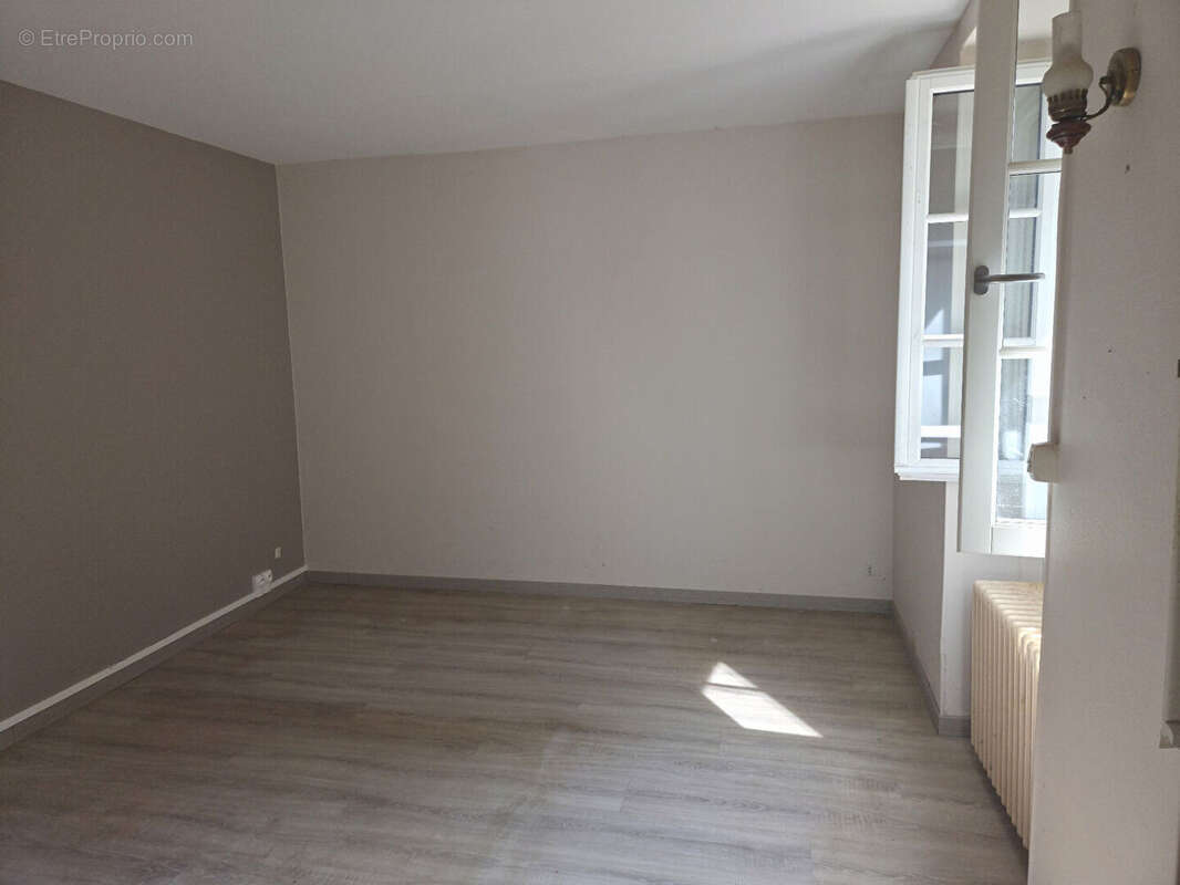 THENISY - 8 pièces - 171 m² habitable - photo 5