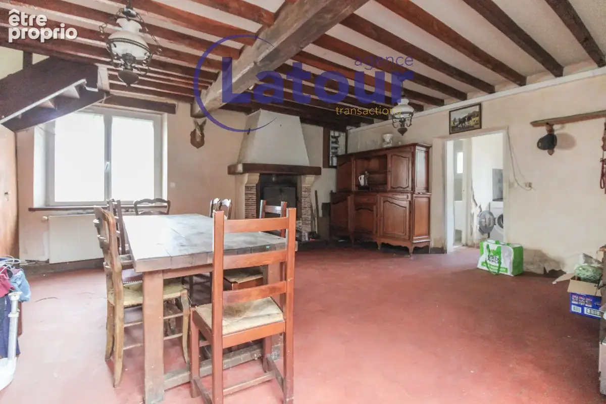 Maison ancienne de 4 pieces avec garage. - photo 2