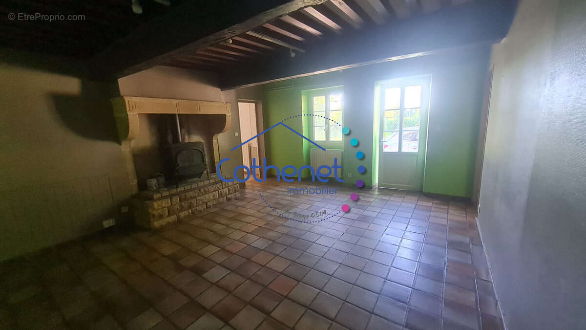 Maison à LIGNY-EN-BRIONNAIS