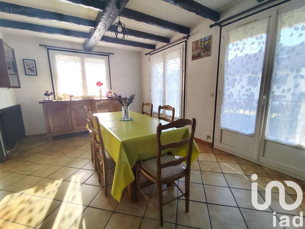 Photo 7 - Maison à LAMORLAYE