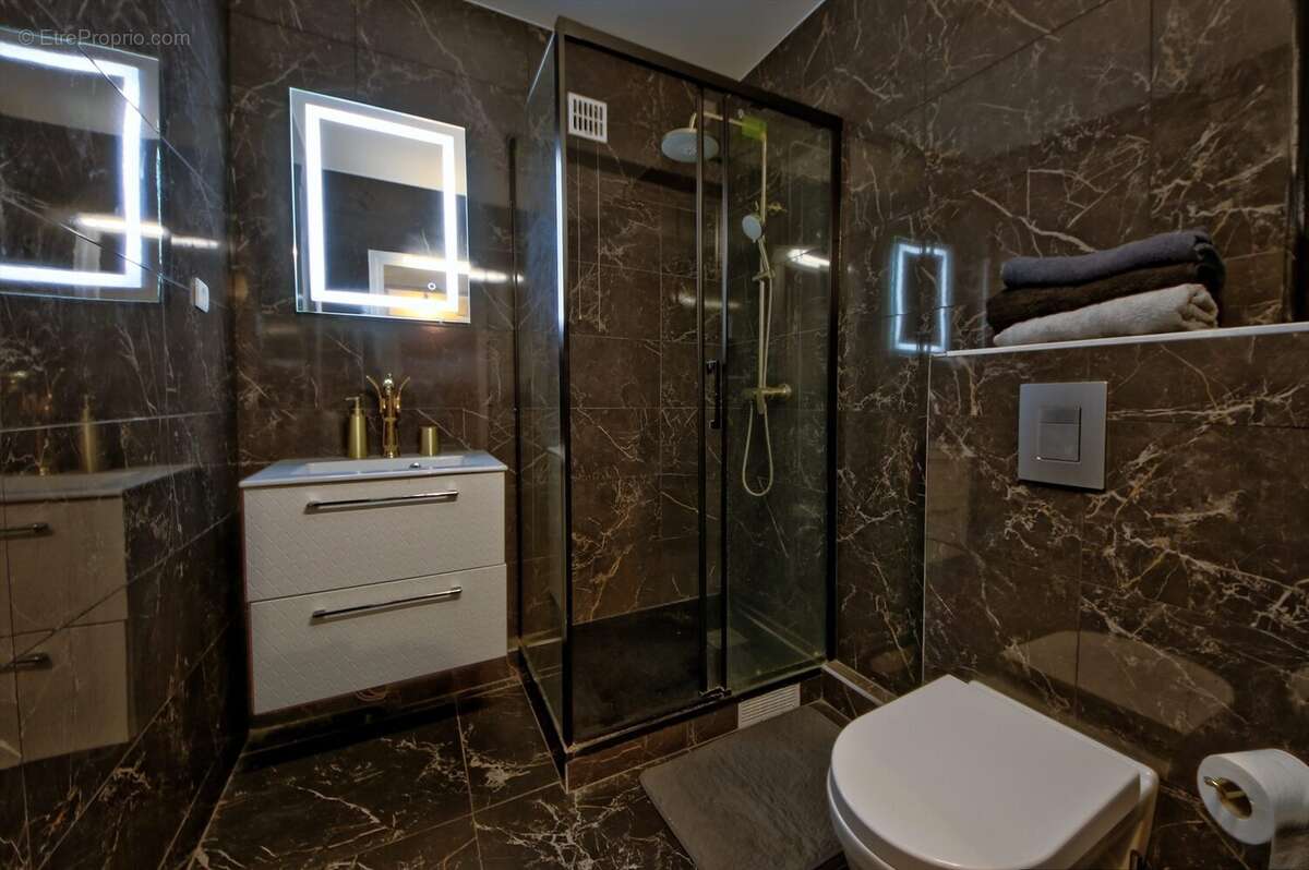 Appartement 36 m² à Versailles  - photo 9