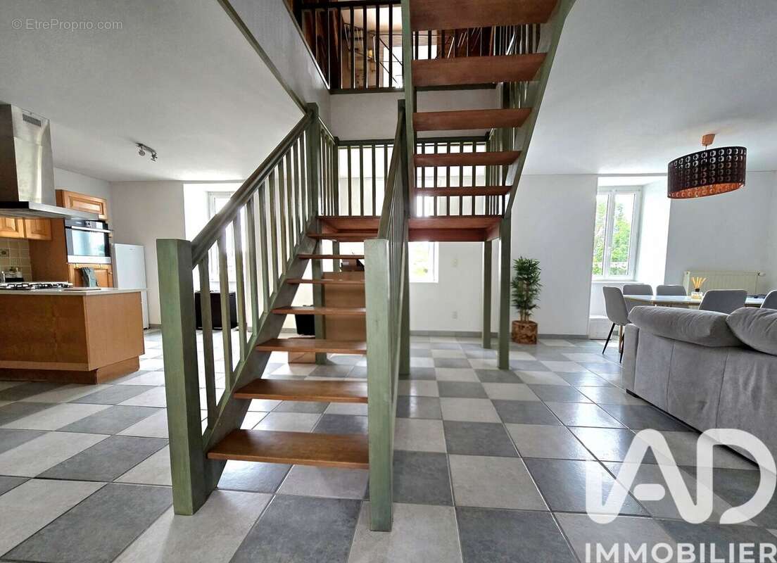 Photo 5 - Appartement à SALIGNY