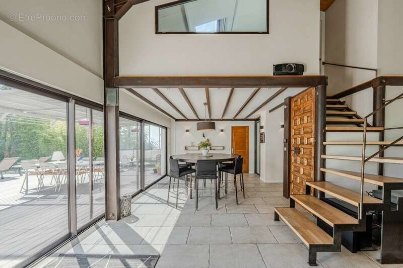 Maison à CABRIES