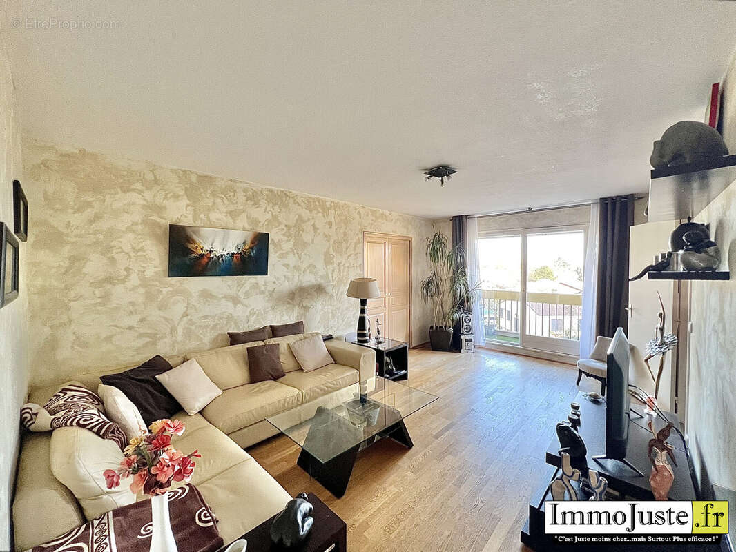 Appartement à ELANCOURT