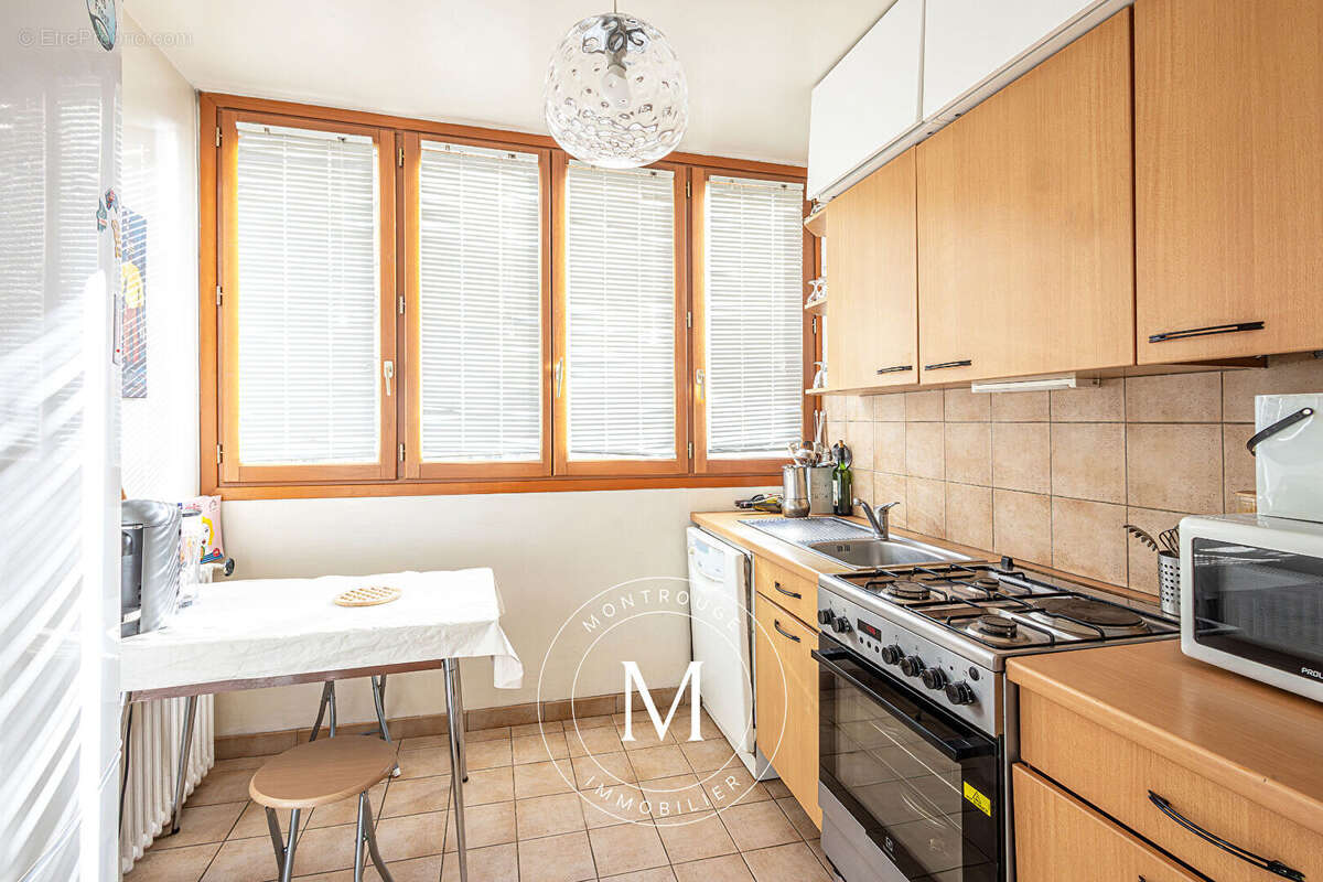 Appartement Montrouge 4 pièce(s) 79.27 m2 avec balcon - photo 7