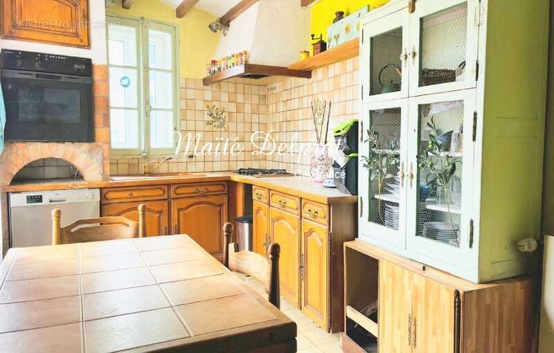 Maison de village à vendre – Malaucène, avec garage et extérieurs.(84) - photo 3