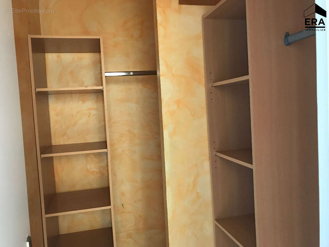 Appartement à VALLAURIS