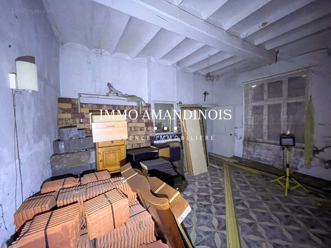 Maison à BOUSIGNIES