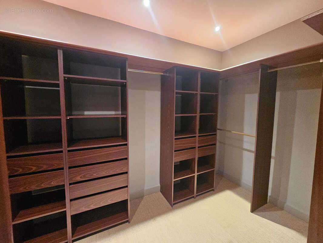 Maison à ROUSSILLON