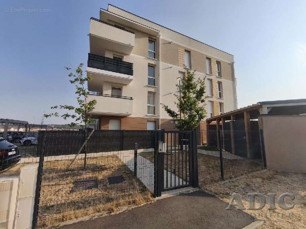 Appartement 40 m² à Dammartin-En-Goele  - photo 3