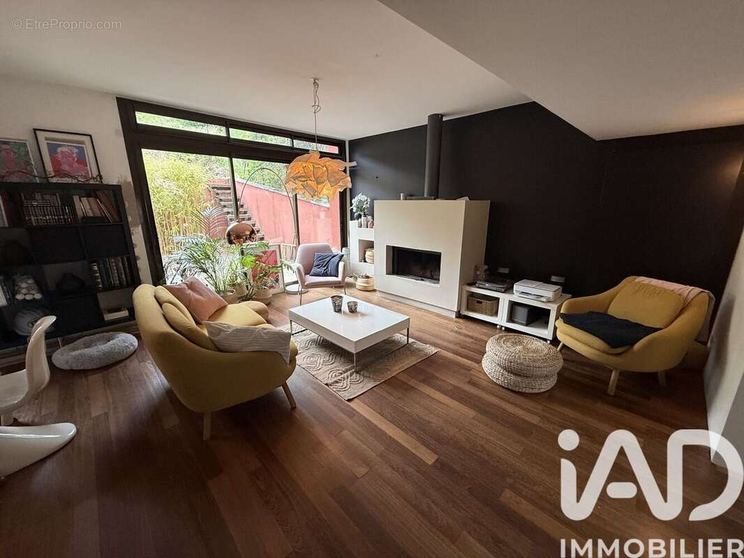 Photo 2 - Maison à MARGNY-LES-COMPIEGNE