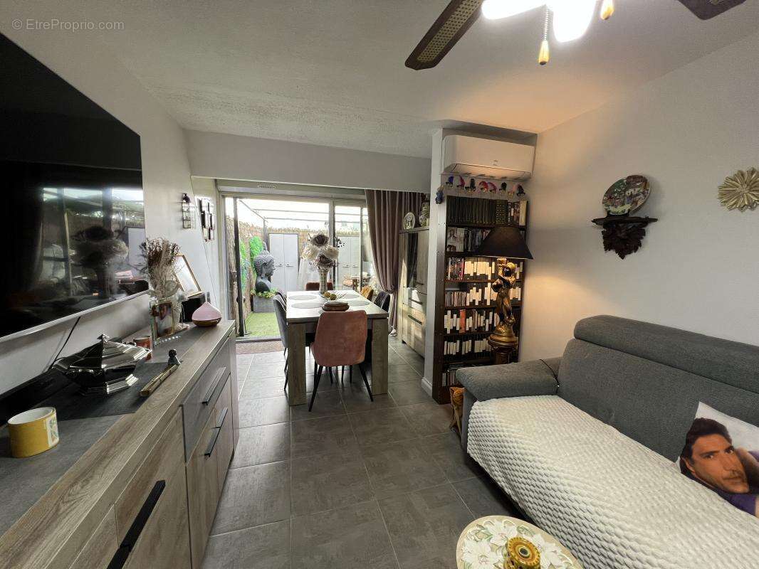 Appartement à LA GRANDE-MOTTE